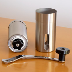 Molino manual de cuerpo en acero inoxidable | Café El Camino